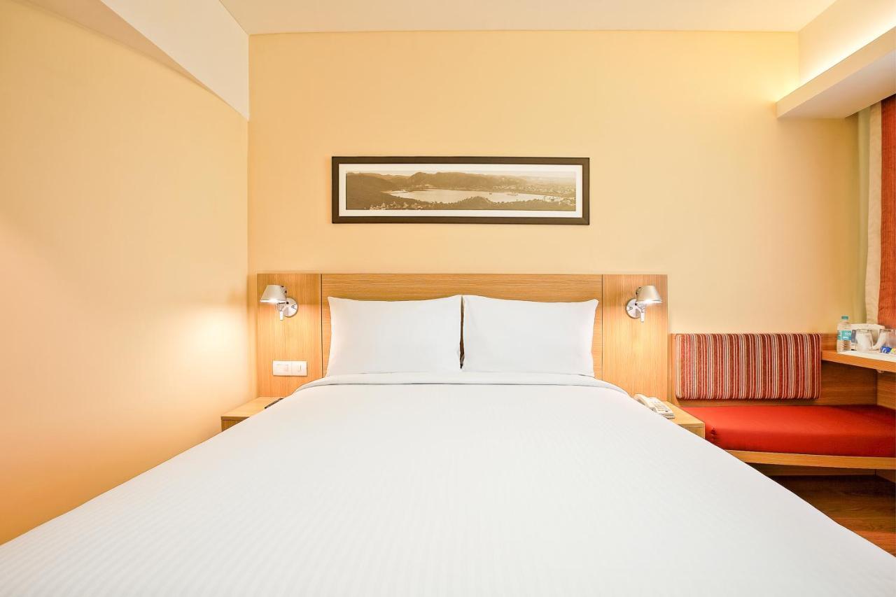 Ibis Hyderabad Hitec City - An Accor Brand Exterior photo