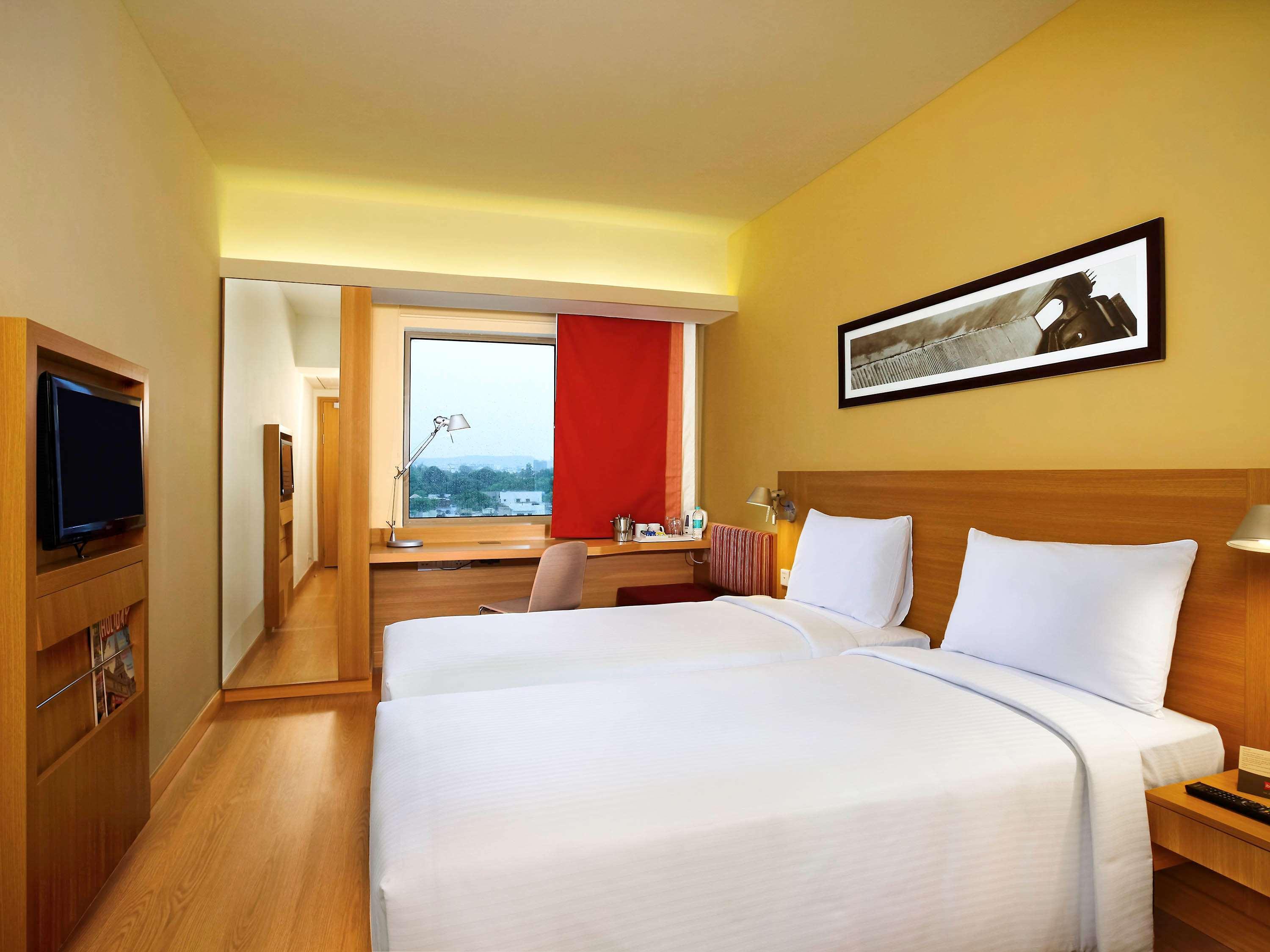Ibis Hyderabad Hitec City - An Accor Brand Exterior photo