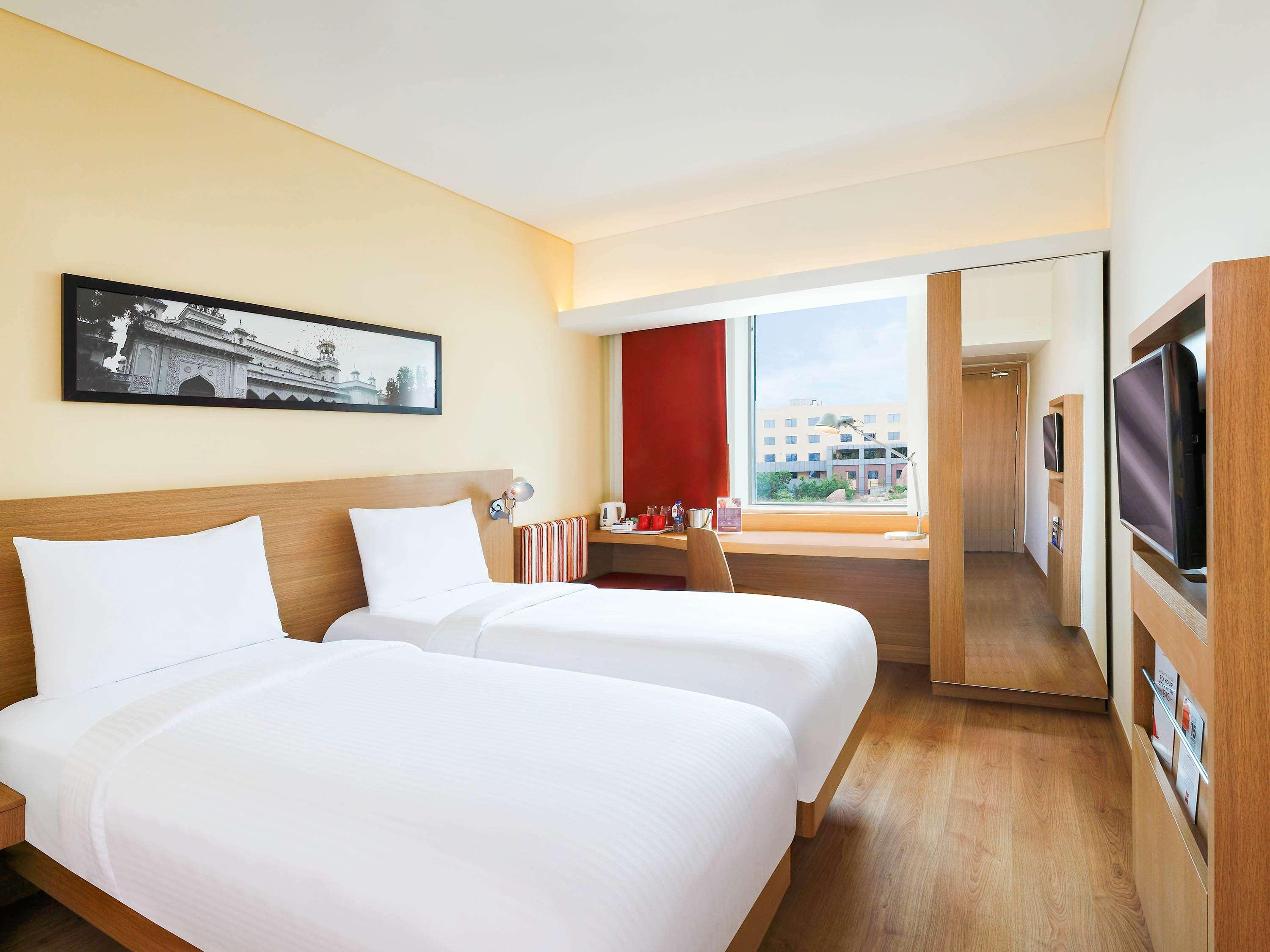 Ibis Hyderabad Hitec City - An Accor Brand Exterior photo